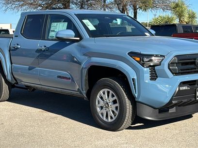 New 2026 Toyota Tacoma SR5