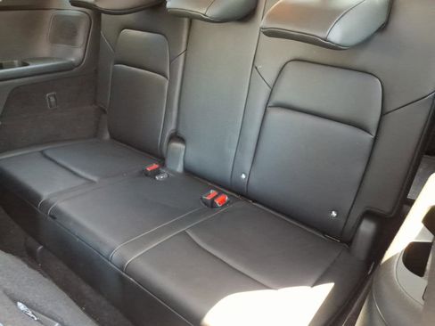 Used 2024 Nissan Pathfinder Platinum AWD/4WD image 8