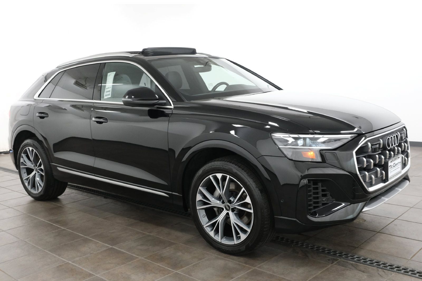 Used 2025 Audi Q8 Premium Plus AWD/4WD image 7