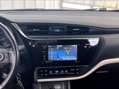 Used 2018 Toyota Corolla iM w/ All-Weather Mat Package FWD image 6