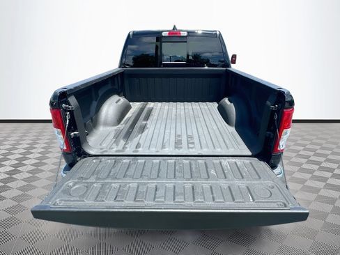 Used 2023 RAM 1500 Big Horn AWD/4WD image 30