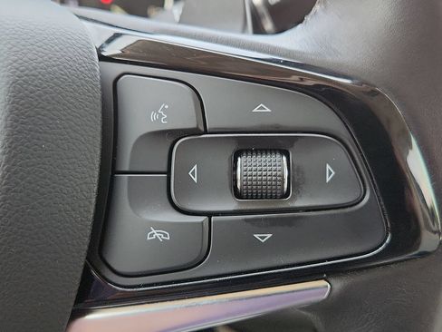 Used 2023 Buick Enclave Avenir w/ Avenir Technology Package AWD/4WD image 19
