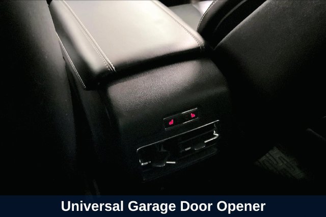 Used 2022 Lincoln Corsair AWD w/ Elements Package image 13