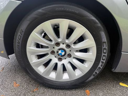 Used 2009 BMW 328i Sedan RWD image 13