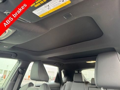 Used 2024 Toyota bZ4X XLE w/ Weather Package image 16