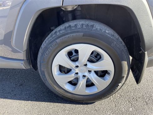 Used 2024 Toyota RAV4 LE image 8