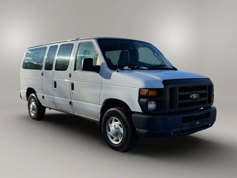 Used 2014 Ford E-250 and Econoline 250 w/ Power Group image 1