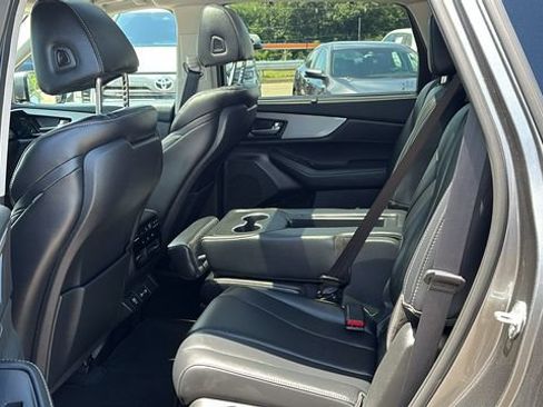 Used 2023 Acura MDX SH-AWD w/ Technology Package image 24