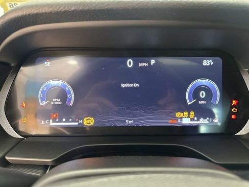 New 2025 Jeep Grand Cherokee L Altitude image 31