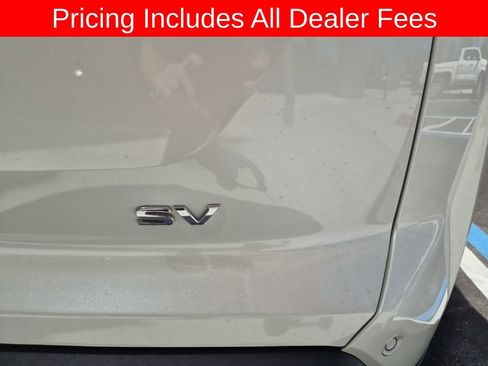 Used 2024 Nissan Pathfinder SV FWD image 7
