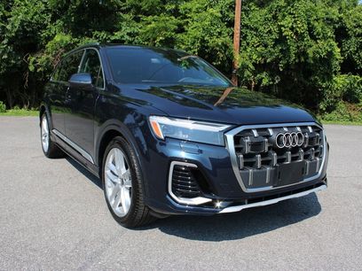 New 2025 Audi Q7 3.0T Premium Plus