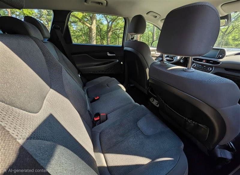 Used 2019 Hyundai Santa Fe SE AWD/4WD image 27