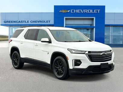 Used 2023 Chevrolet Traverse LT