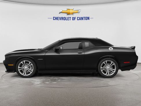 Used 2023 Dodge Challenger R/T w/ Blacktop Package RWD image 3
