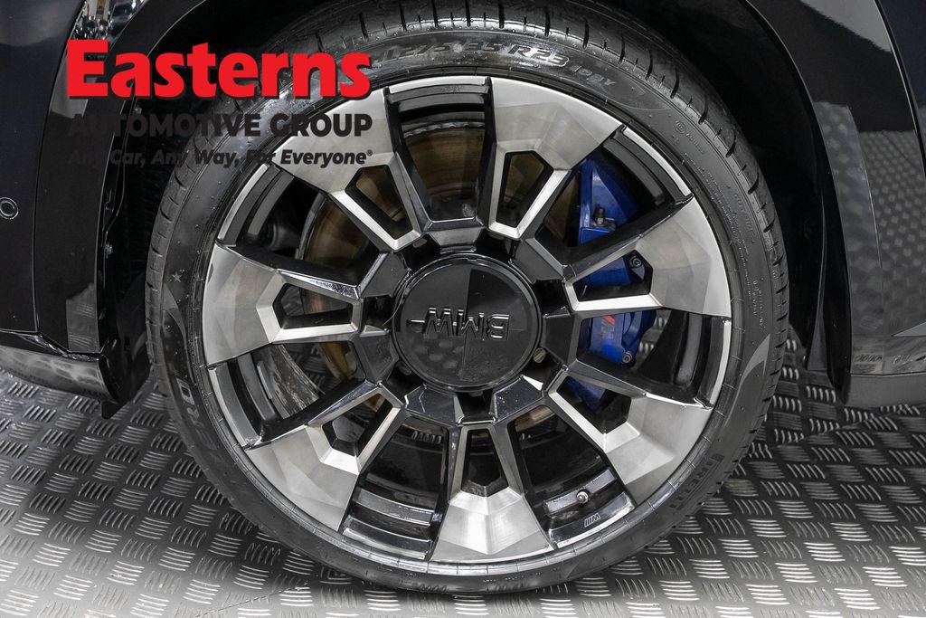 Used 2023 BMW XM w/ M Driver's Package AWD/4WD image 34