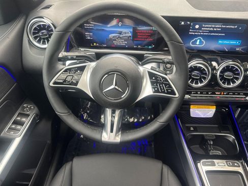 Certified 2026 Mercedes-Benz GLB 250 image 27