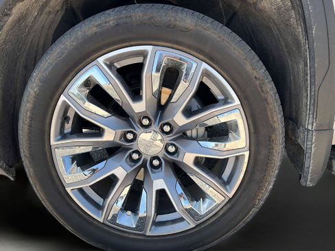 Used 2024 GMC Sierra 1500 Denali w/ Denali Reserve Package AWD/4WD image 12