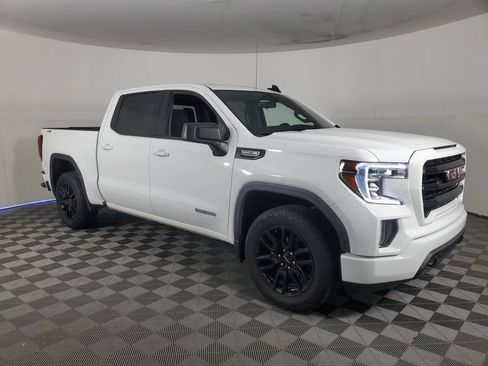 Used 2021 GMC Sierra 1500 Elevation w/ X31 Off-Road Package AWD/4WD image 2