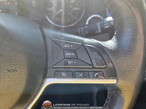 Used 2020 Nissan Rogue SV AWD/4WD image 20