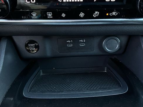 Used 2025 Nissan Rogue SV image 25