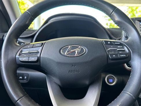 Used 2019 Hyundai Kona Limited image 23