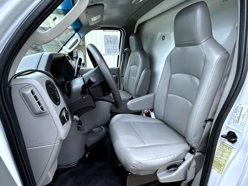 Used 2021 Ford E-350 and Econoline 350 Super Duty w/ Power Windows & Locks Group RWD image 10
