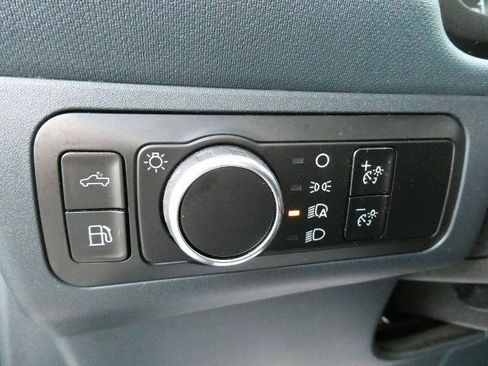 Certified 2024 Ford Maverick XL FWD image 22