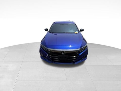 Used 2022 Honda Accord Sport image 2