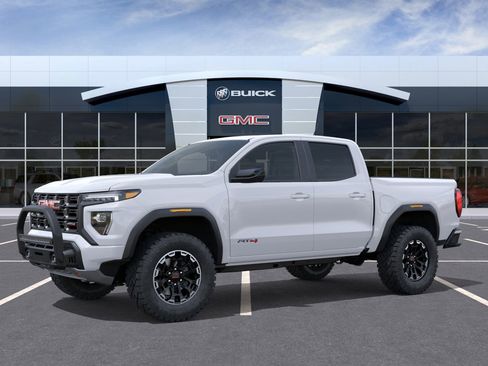 New 2026 GMC Canyon AT4 w/ Off-Road Front Bumper Package image 17