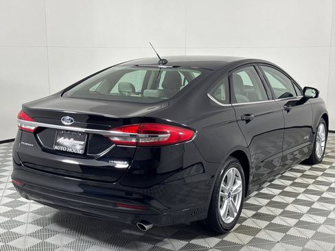 Used 2018 Ford Fusion S image 5