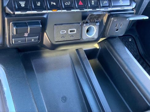 Used 2021 GMC Sierra 2500 AT4 w/ AT4 Premium Plus Package image 33