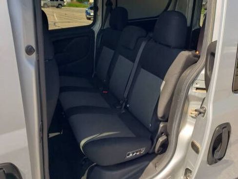 Used 2016 RAM ProMaster City Tradesman SLT FWD image 13