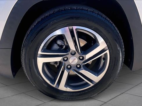 Used 2020 GMC Terrain SLT image 11