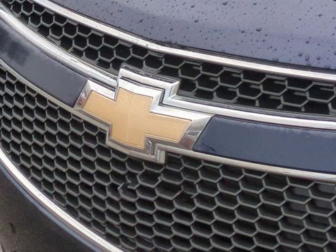 Used 2011 Chevrolet Cruze LS image 12