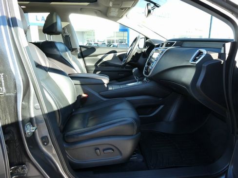 Used 2017 Nissan Murano Platinum w/ Platinum Technology Package image 12