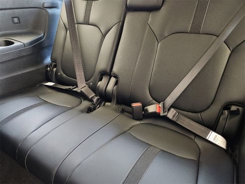 New 2025 Honda Pilot EX-L image 22