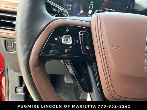 New 2026 Lincoln Aviator Reserve w/ Illumination Package RWD image 18