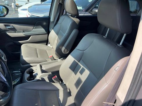 Used 2014 Honda Odyssey EX-L image 12