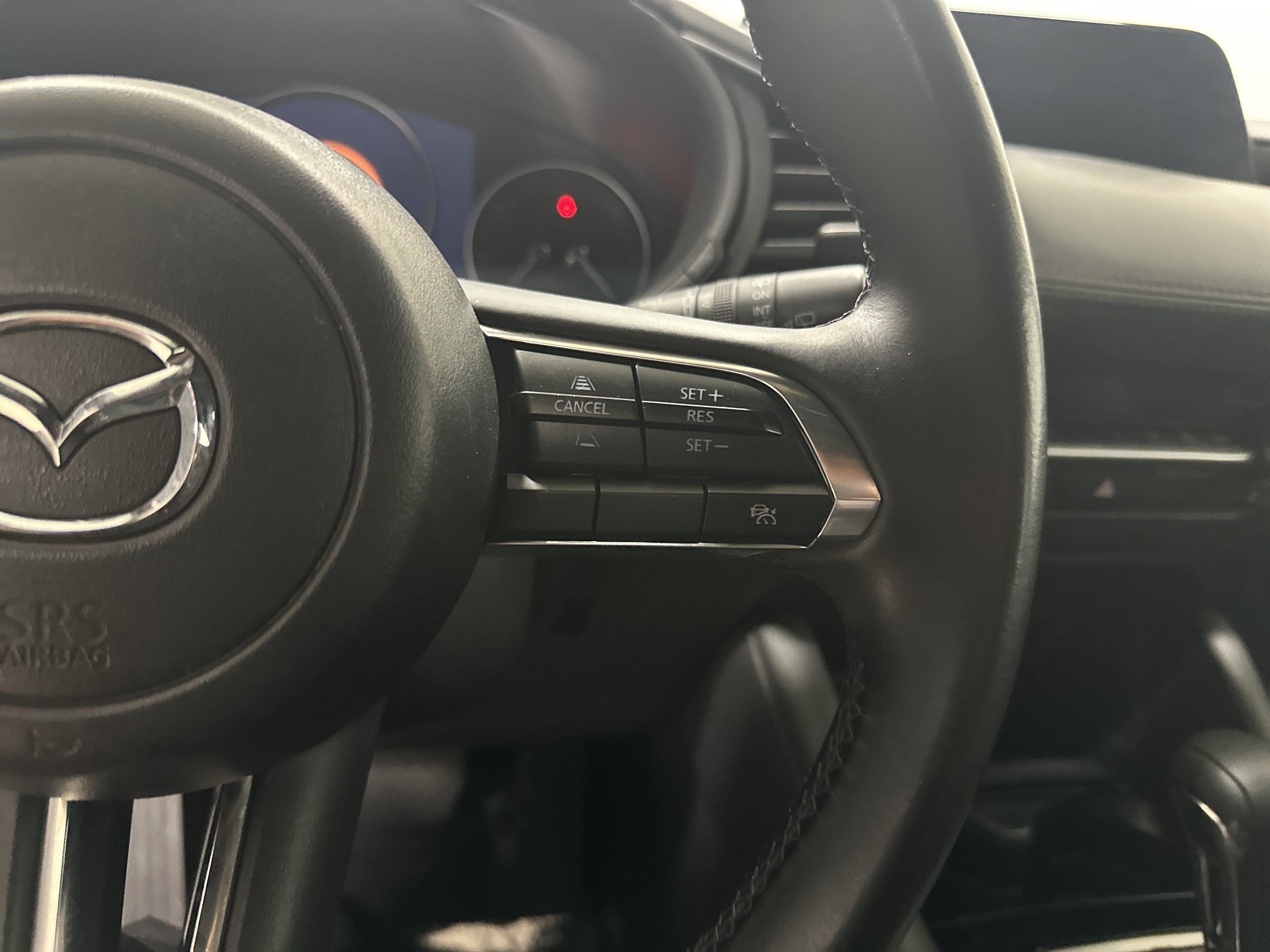 Used 2025 MAZDA MAZDA3 s Sport FWD image 20