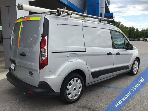 Used 2021 Ford Transit Connect XLT FWD image 6