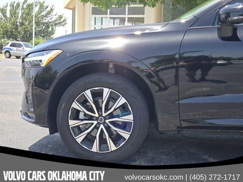 Certified 2024 Volvo XC60 B5 Plus AWD/4WD image 6