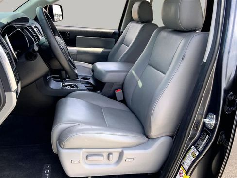 Used 2020 Toyota Sequoia SR5 w/ Premium Package RWD image 8