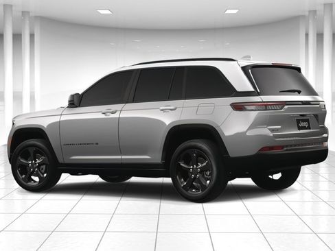 New 2025 Jeep Grand Cherokee Limited image 4