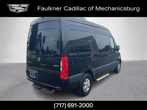 Used 2024 Mercedes-Benz Sprinter 2500 image 5