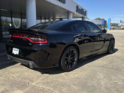 Used 2023 Dodge Charger R/T w/ Plus Group image 7