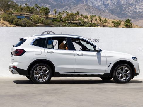 Used 2022 BMW X3 sDrive30i w/ Convenience Package RWD image 5
