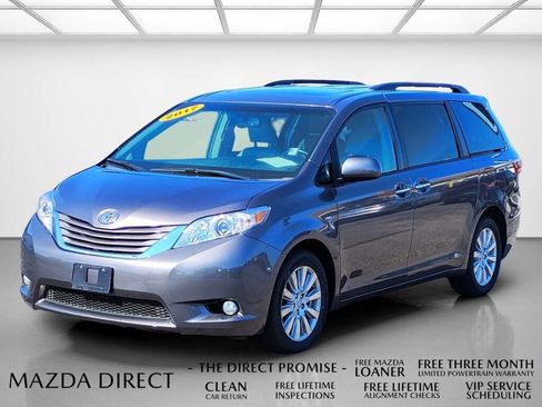 Used 2017 Toyota Sienna XLE AWD/4WD image 1