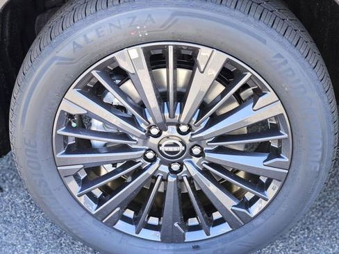 New 2026 Nissan Pathfinder SL w/ SL Premium Package (P04) FWD image 10
