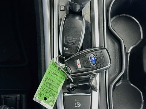 Used 2021 Subaru Ascent Limited w/ Technology Package AWD/4WD image 25