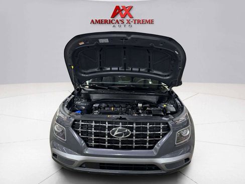 Used 2024 Hyundai Venue Limited FWD image 59
